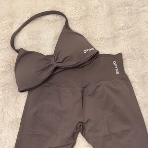 DFYNE Truffle Impact Bra Top & Leggings